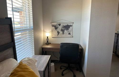 Brand New! Charming and Cozy Too - Foto 14