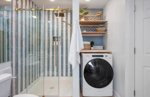 Beach Bliss 211 Balcony Water Views Beach Downtown - Photo 32