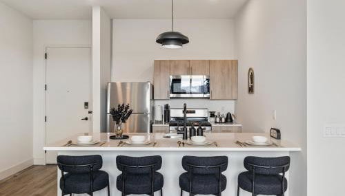 Upscale Views 2br Free Parkn, Walk 2 Train, 2bath - Foto 4