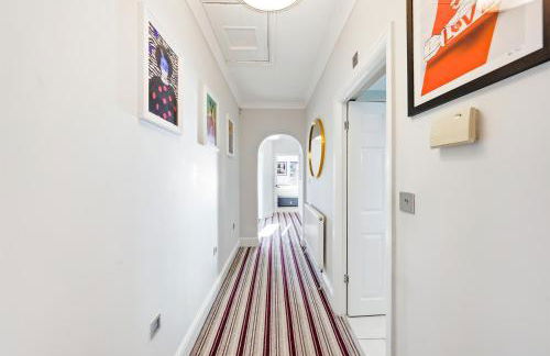 Nancy's 3 bedroom house near Heathrow Airport - Foto 69