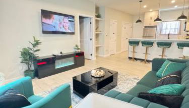 Gold'n Retreat - Photo 2