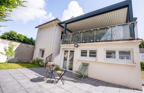 Bright villa floor with terrace and garden - Foto 7