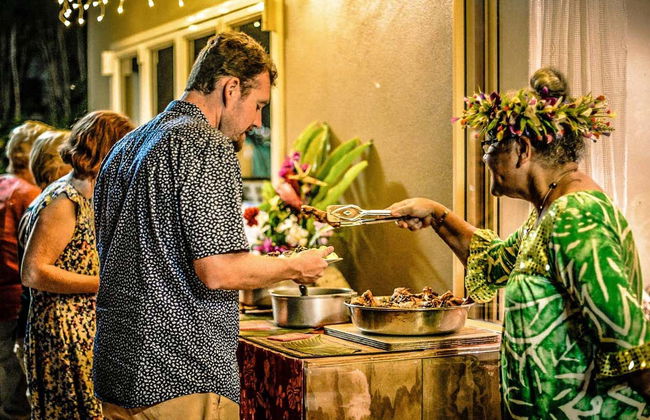 Cena tradicional en Rarotonga - Foto 4