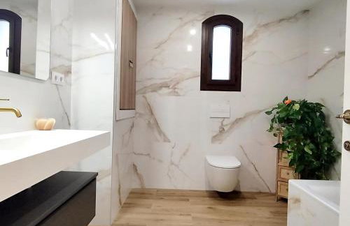 Carolinas Paradise Stunning Villa with Golf Pool Views at La Manga Club - Foto 17