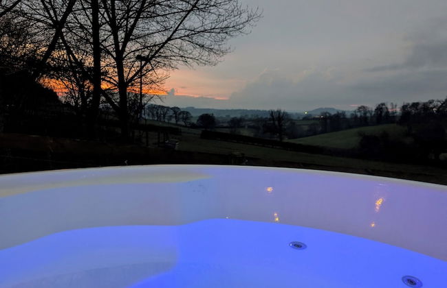 Caplor Glamping and Lodges - Photo 79