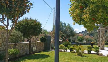 Seaside retreat house - Foto 4, Garden view