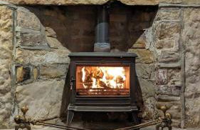 Historic character cottage in central Dornoch - Photo 8