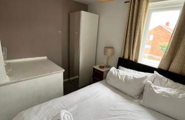 SM Dreams Unlimited Serviced Accommodation- Stanwell-Staines-Heathrow - Foto 76