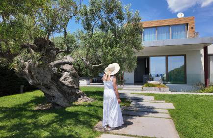 Luria Homes - Photo 112