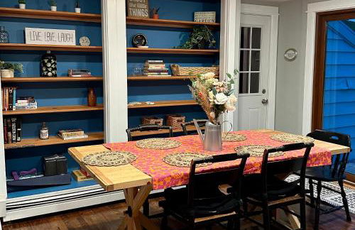 Cheerful 3bd Cape feet from beach, river access - Foto 3