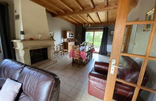 Maison de campagne avec 6 chambres, jardin clos, cheminée, proche de la mer, animaux acceptés - FR-1-376-3 - Foto 2