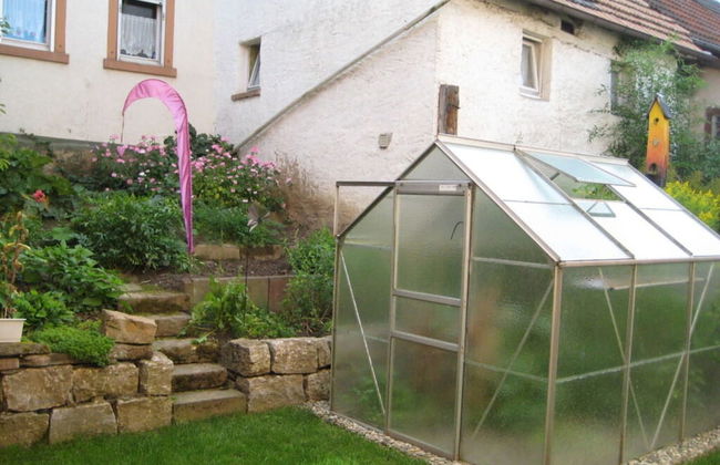 Tranquil Apartment Near Lake - Foto 18