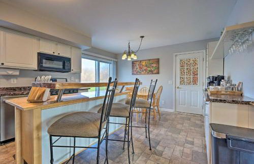 Hike, Ski, Fish! All-Season Haven Near Bromley Mtn - Foto 7