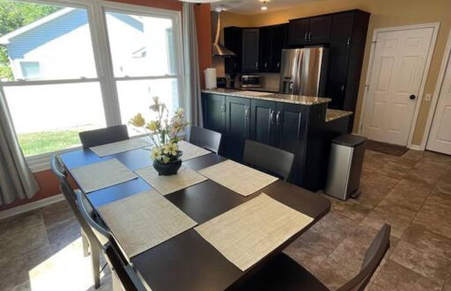 Relaxing Ranch With 1 King and 2 Queens Fast Wifi - Foto 5