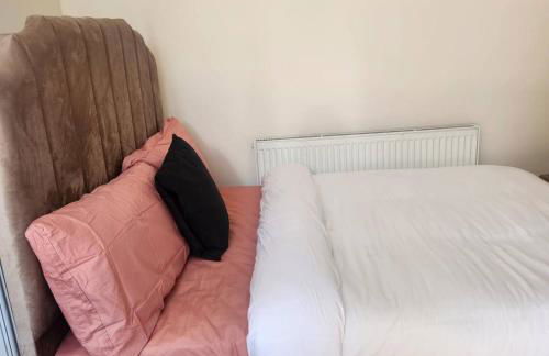 Glams Victoria apartment - Photo 48