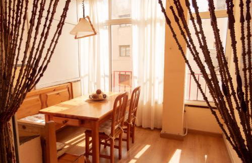 Apartamento céntrico a segunda línea de playa - Foto 10