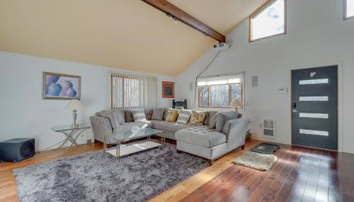 Cozy Pennsylvania Home with Pool Table and Pool Access - Foto 5