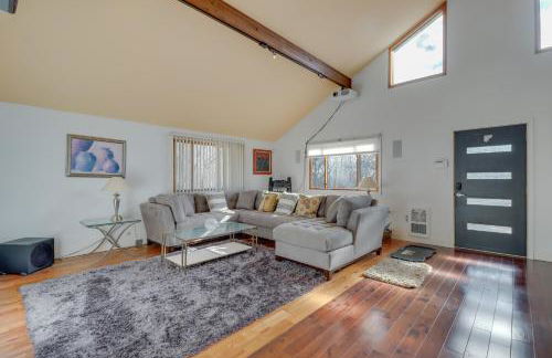 Cozy Pennsylvania Home with Pool Table and Pool Access - Foto 5