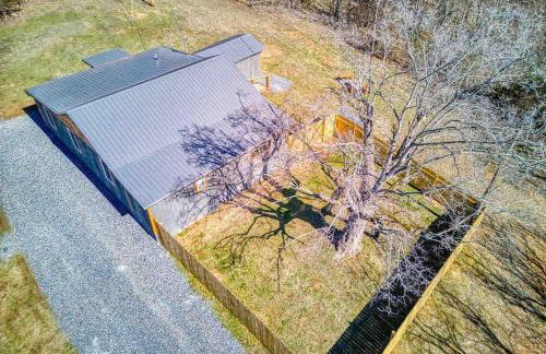 Country Cabin, Fenced area for pets, Hot Tub, Arcade!!! - Foto 29