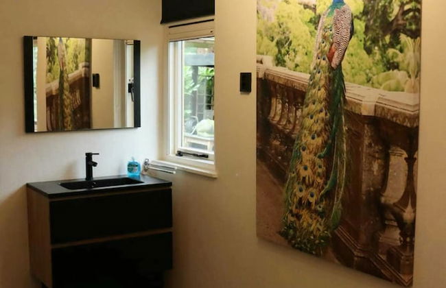 A Detached Bungalow With Outdoor Fireplace, Covered Terrace and Pond in a Forest Plot - Photo 13