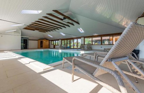 Pet Friendly Home In Debelo Brdo With Sauna - Photo 11