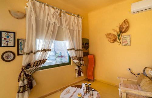 The Lookout in Mirsini - Roof Terrace - AC - WIFI - Foto 13