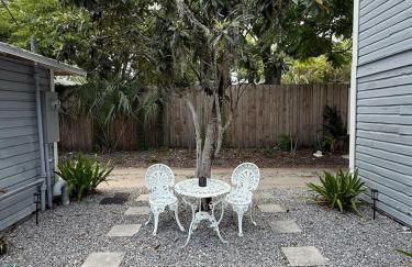 Cute and Cozy Apt Near Historic Downtown Sanford - Foto 43