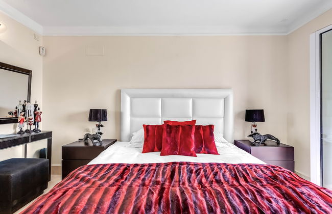 YOLO Spaces – Sotogrande Marina Boutique Apartment - Foto 26