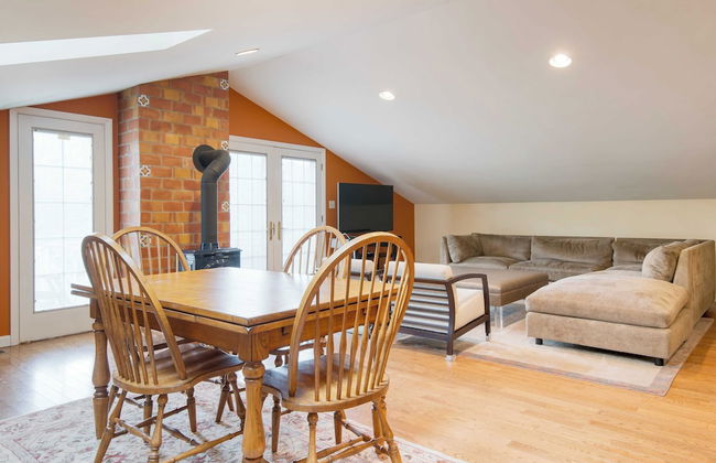 Secluded Estate w/ Guest House, Private Pond, Gym, & Movie Theater Sunny Pond - Foto 67