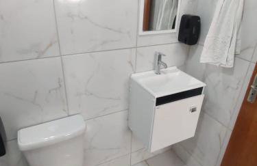 CASA CLIMATIZADA COM HIDROMASSAGEM PRÓXIMO BETO CARRERO E PRAIAS - Casa 1 DuMar Hospedagem - Photo 11