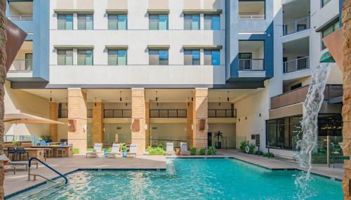 Luxe 1BR Kierland Commons, TPC Golf, Pool, Gym, W-D - Foto 2