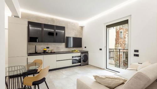 Eclipse #3 - Photo 4