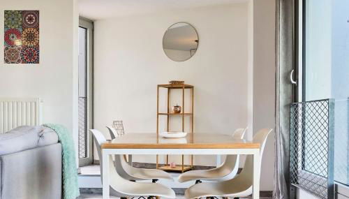 Appartement proche métro & 2 balcons + parking - Foto 5