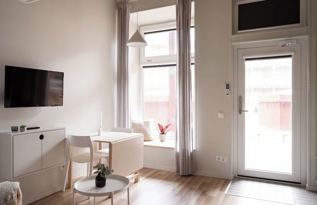 Waterfront Cabins - Photo 38