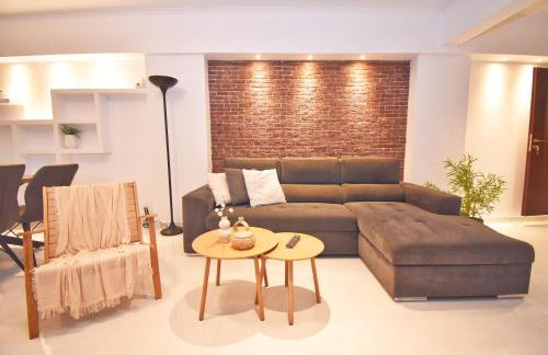 Potamos Superior Grey Apartment - Photo 14