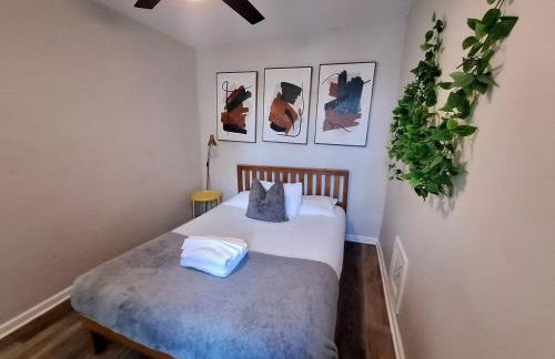 Bi-Level 3 BR plus Finished Basement that Sleeps 12 - Foto 22