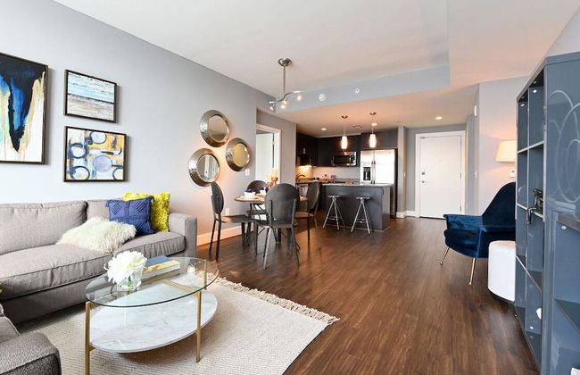 Luxury Apartment in heart of Reston 2 bedroom - Photo 5