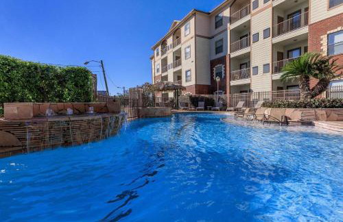 Landing Spectacular 2BD Clubhouse - Foto 17