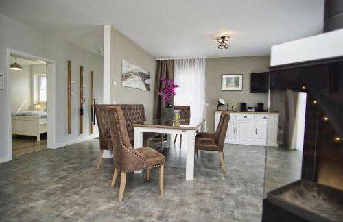 Ferienhaus Pfingstrose Haus - Kamin, Terrasse, Garten - Foto 16