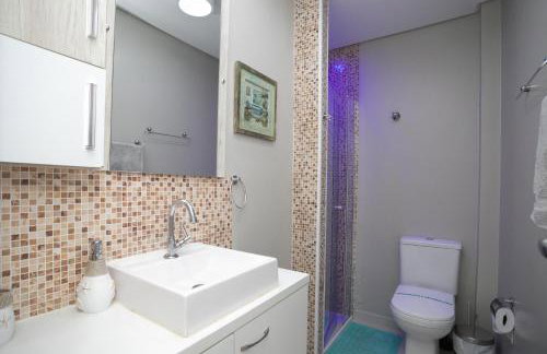 Apartamento Praia do Tombo Guarujá 120m do mar - Foto 37