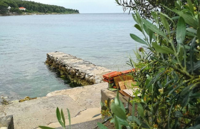 All New Seafront Apartment Yvonne, Sleeps 5 - Foto 9