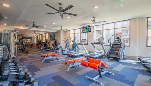 Peaceful 1BR Kierland Common, TPC Golf, Pool, Gym, W-D - Foto 4