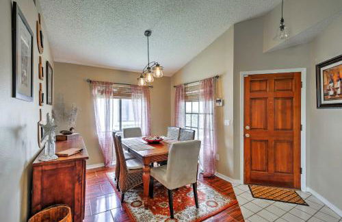 Lakefront Brandon Home with Patio and Screened Lanai! - Foto 4