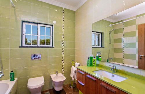 Villa Nincha - Heated Pool - Free wi-fi - Air Con - Foto 32