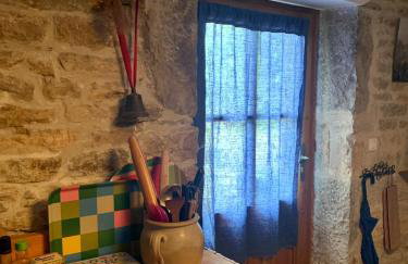 Gîte Chambre de la Tante Camille - Les Filles Tresy - Foto 9
