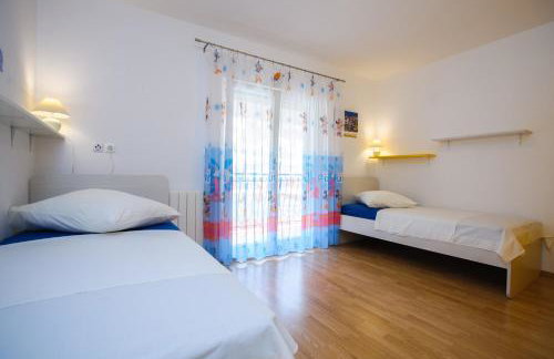 Apartments with a parking space Ostrvica, Omis - 12674 - Photo 17