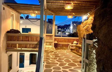 Mykonos down town - Photo 31