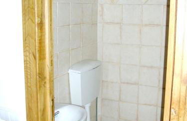 Historical Charming Vintage Villa with 4 bedrooms & country views 4 Villa by RedAwning - Foto 45