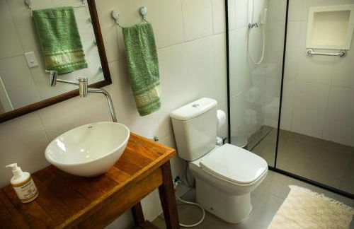 Casas aconchegantes com piscina na encantadora Praia das Cigarras - Foto 27