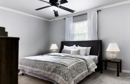 Serene Getaway with Patio in Pineville - Foto 3